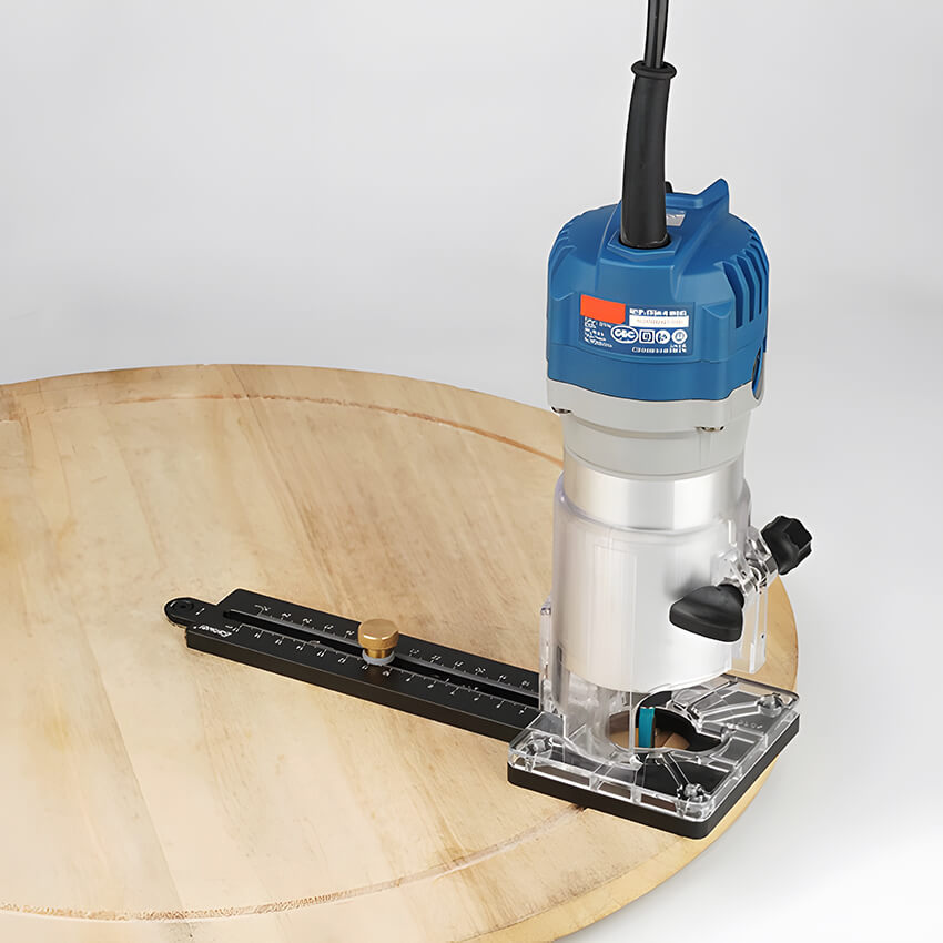 Router Circle Cutting Jig