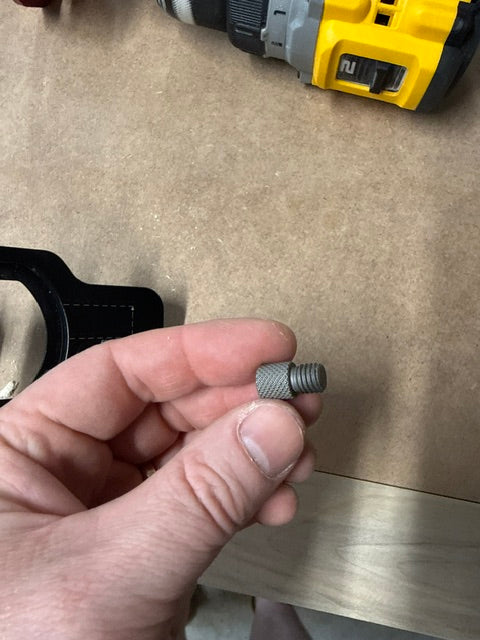JL35-A2 knurled screw levoite